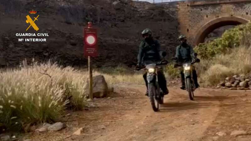 Imagen de los agentes del Seprona recorriendo el Corredor Paisajístico / TA